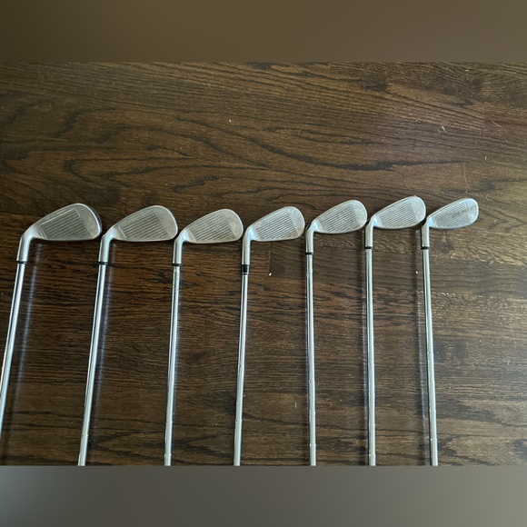 Callaway Iron Golf Clubs - Diablo Edge 4-PW - Picture 2 of 8